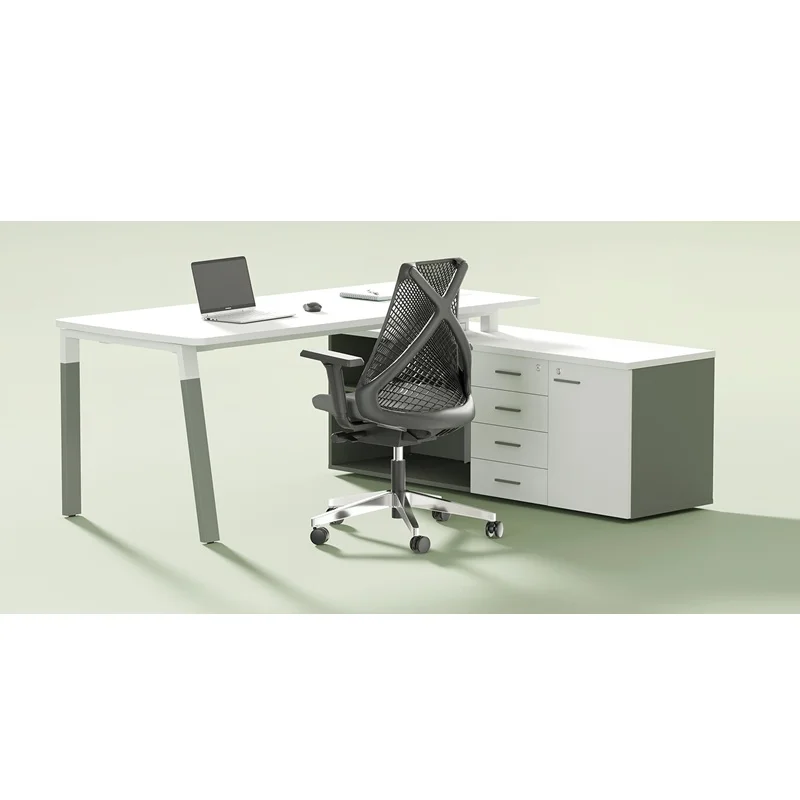 Mesa executiva com armário lateral